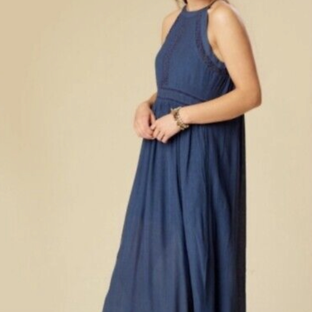 Halter Dress w/ Pockets - Picture 4 of 14